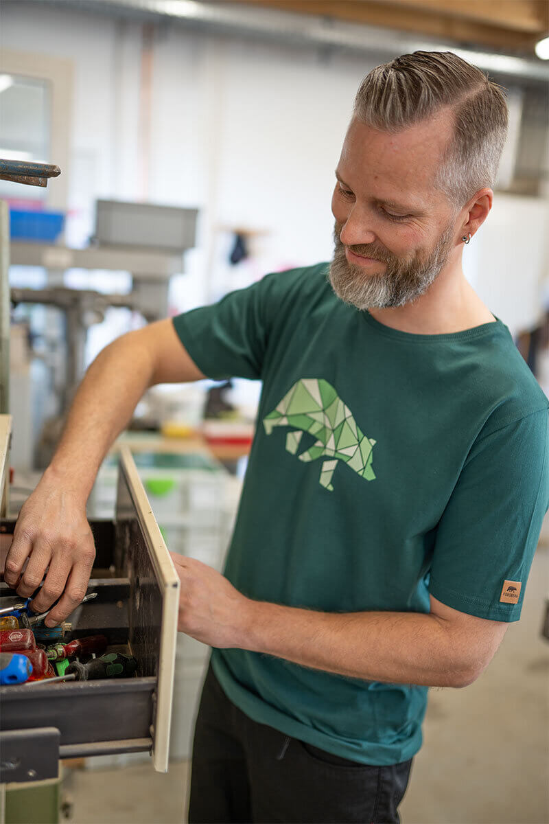 Erwachsener, Männlich, Mann, Person, T-shirt