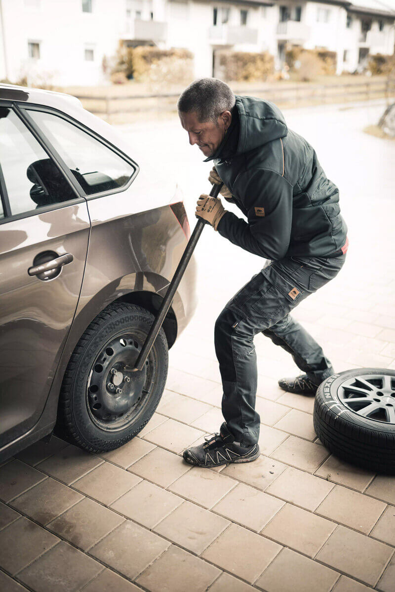 Reifen, Rad, Erwachsener, Mann, Person